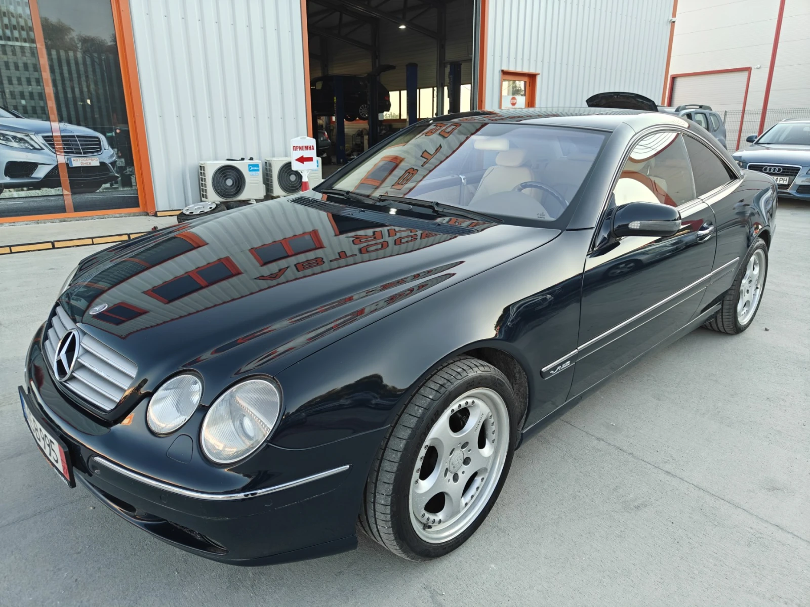 Mercedes-Benz CL 600 V12 - изображение 2
