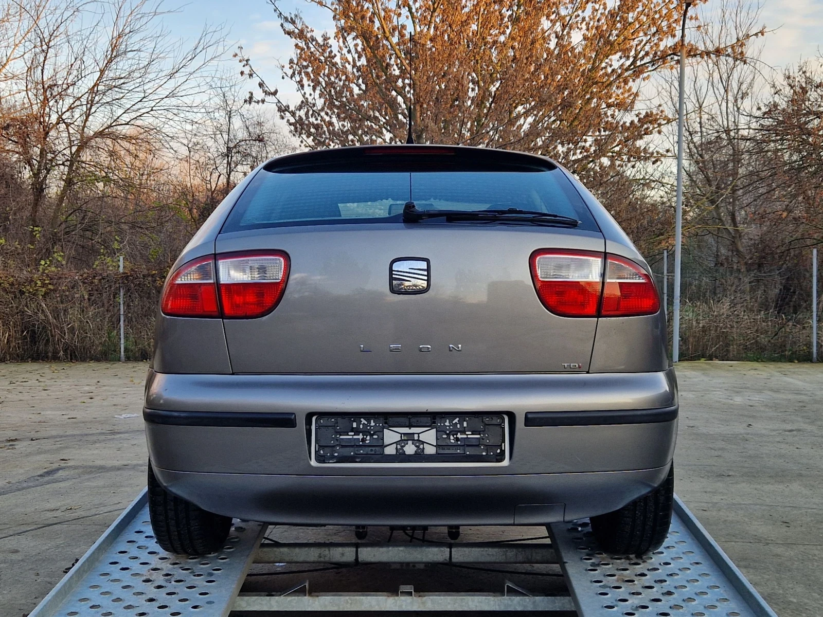 Seat Leon 1.9TDI 101к.с. - изображение 5