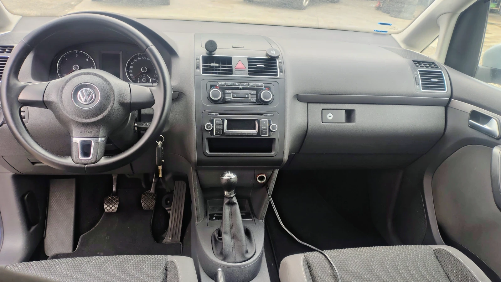 VW Touran  - изображение 8