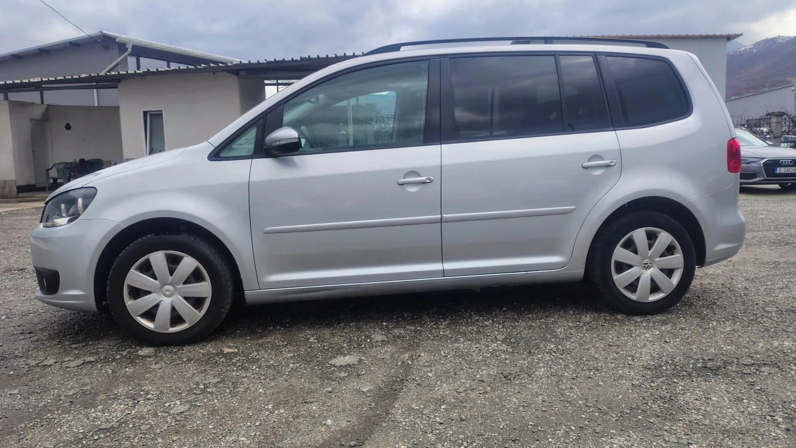 VW Touran  - изображение 2