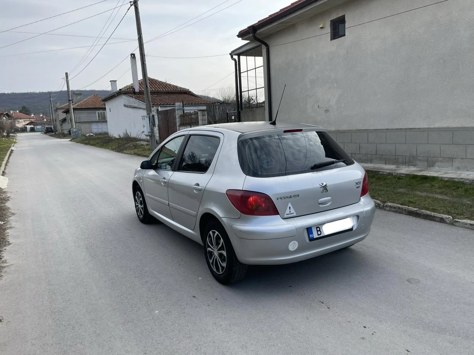 Peugeot 307 2.0HDi, снимка 13 - Автомобили и джипове - 53737571