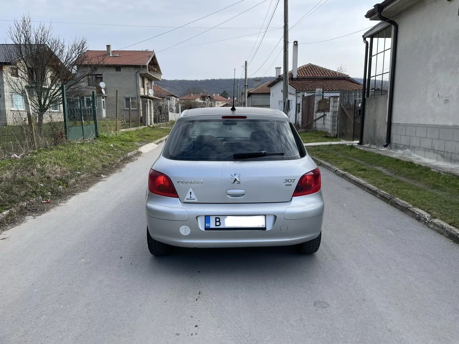 Peugeot 307 2.0HDi, снимка 14 - Автомобили и джипове - 53737571