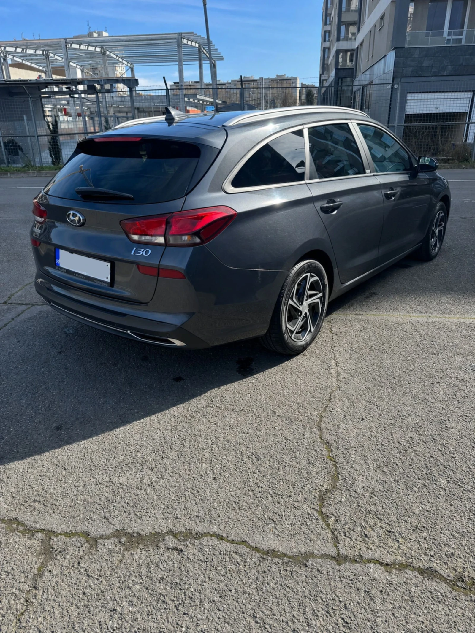 Hyundai I30, снимка 3 - Автомобили и джипове - 54399453