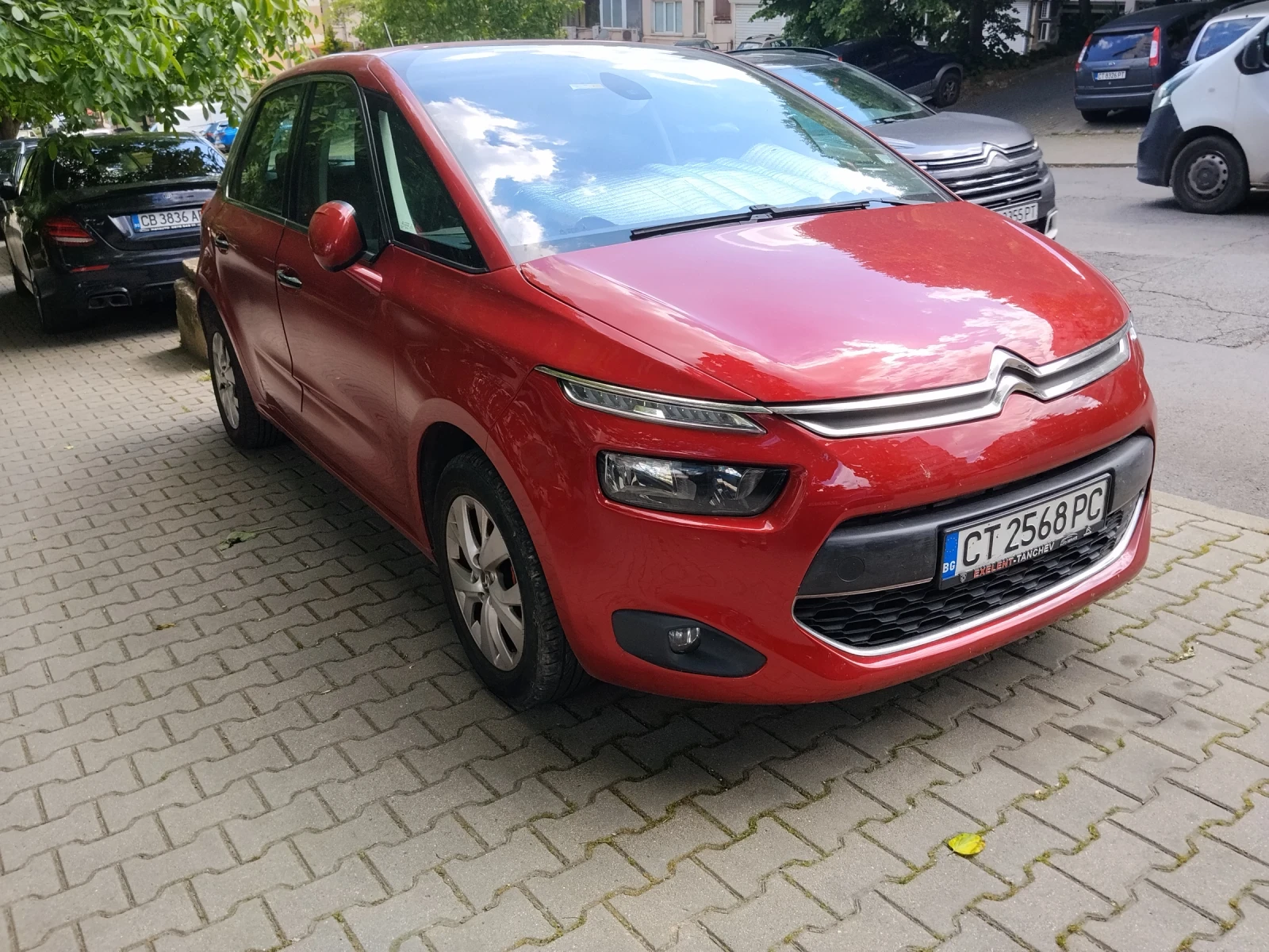 Citroen C4 Picasso 1.6, снимка 2 - Автомобили и джипове - 54685230