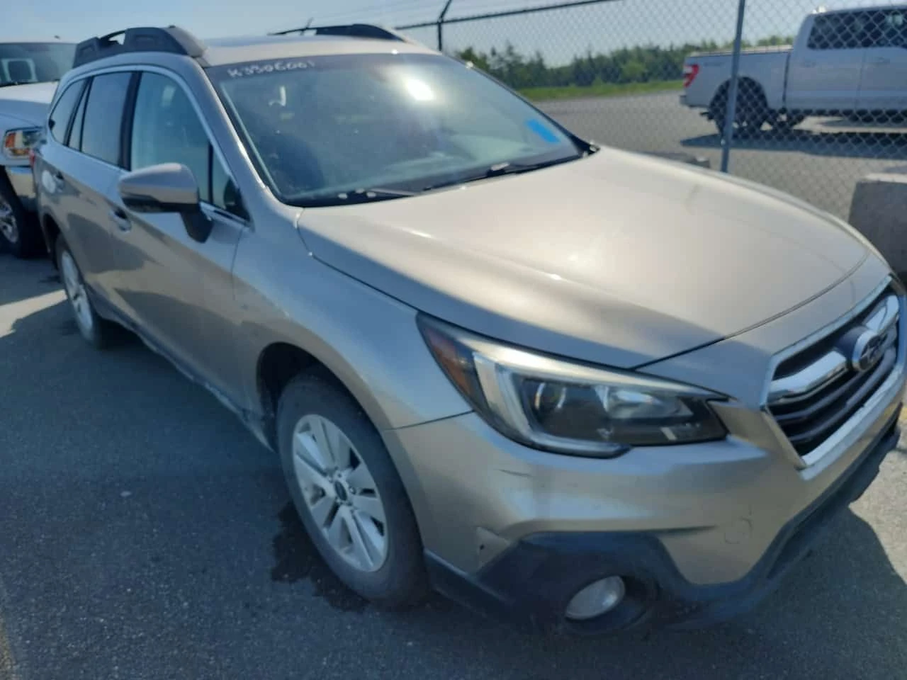 Subaru Outback * Touring * CARFAX * ПОДГРЕВИ * ПАНО * KEYLESS, снимка 2 - Автомобили и джипове - 54885060