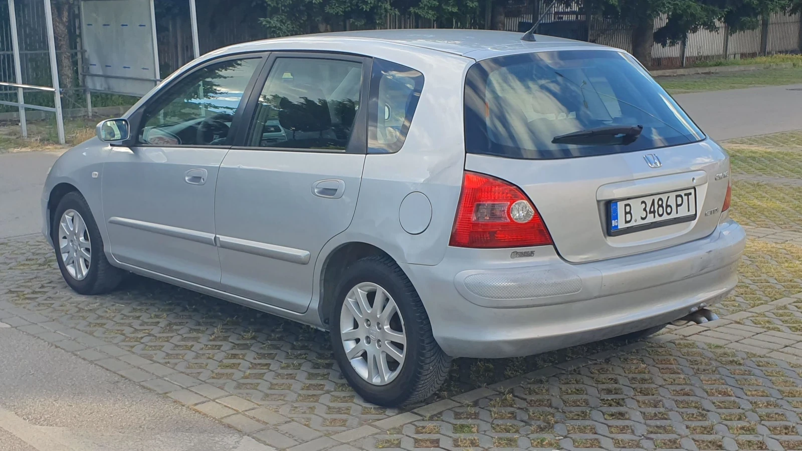 Honda Civic 1.7 CTDI, снимка 4 - Автомобили и джипове - 54905361