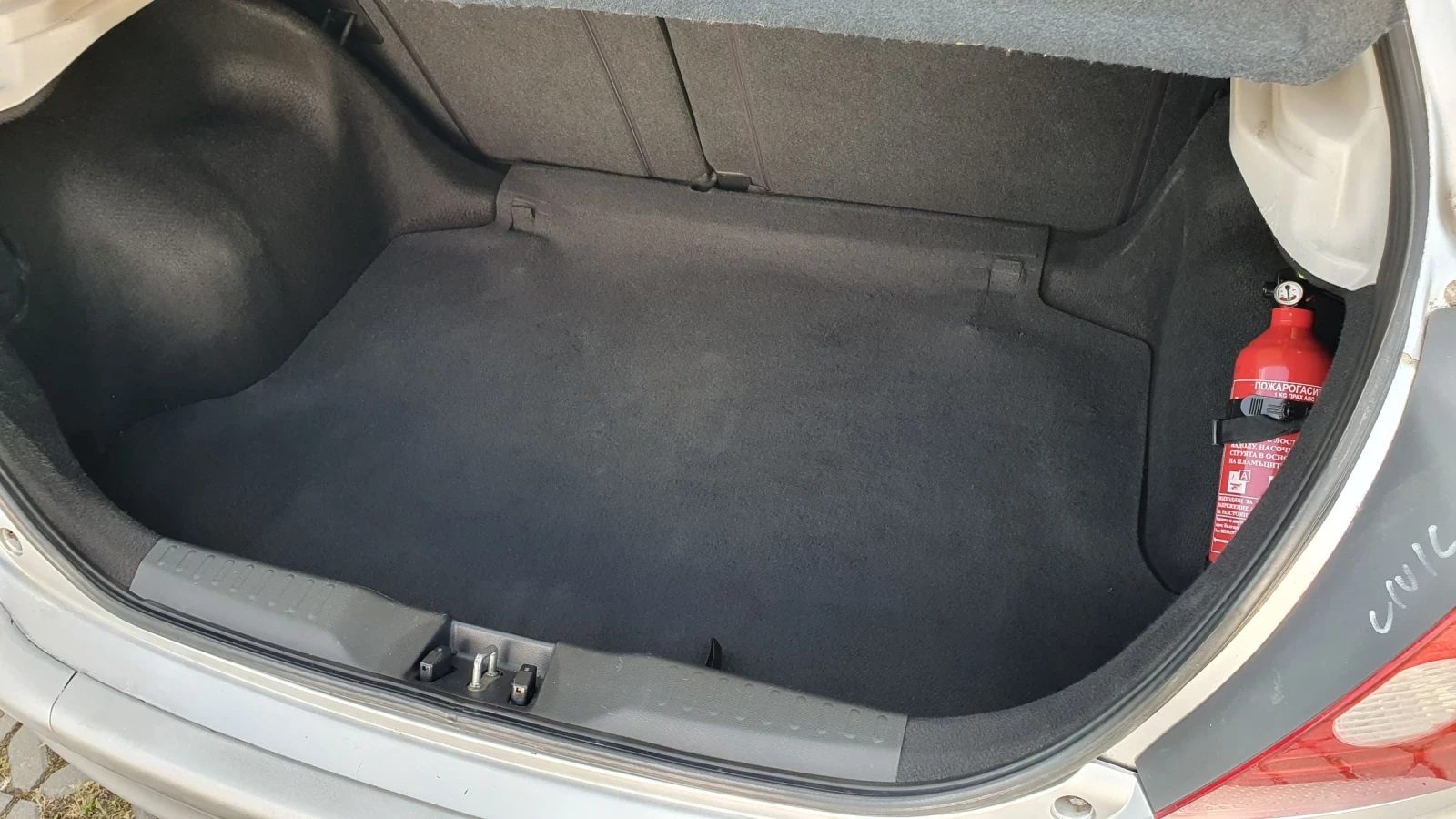 Honda Civic 1.7 CTDI, снимка 11 - Автомобили и джипове - 54905361
