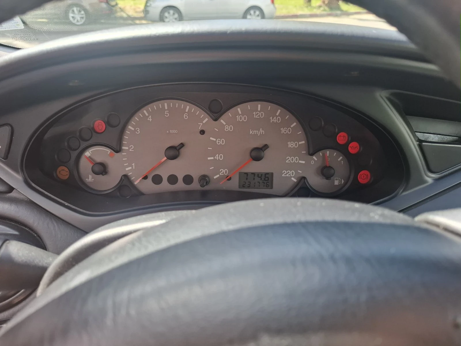 Ford Focus 1.6, снимка 8 - Автомобили и джипове - 54943175
