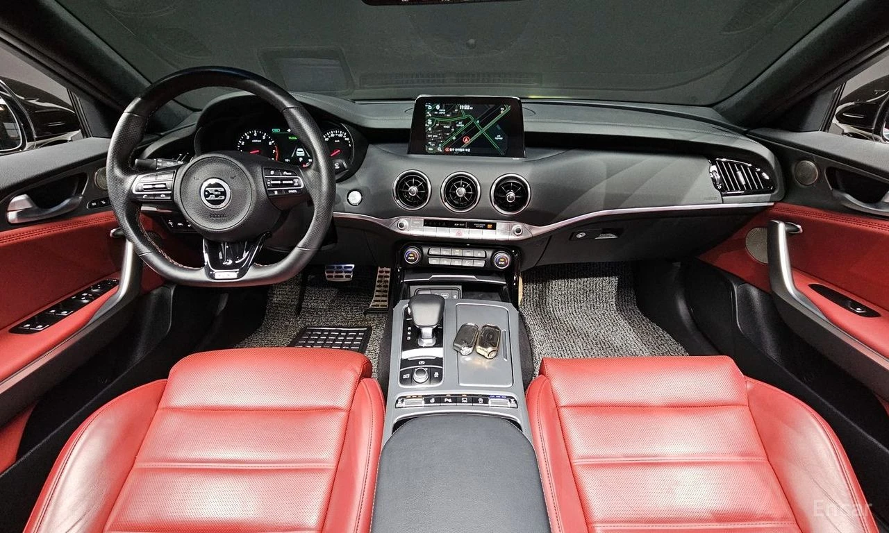 Kia Stinger 3.3* TURBO* AWD* GT* , снимка 3 - Автомобили и джипове - 54957589