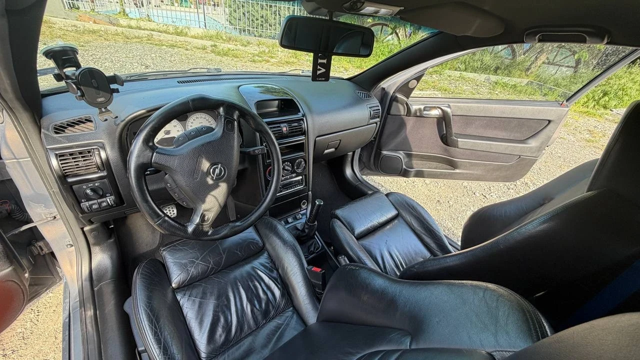 Opel Astra Opc, снимка 11 - Автомобили и джипове - 55064742