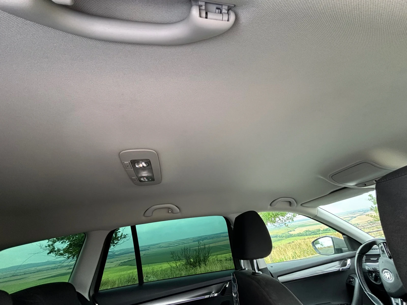 Skoda Octavia 2.0 TDI DSG 150 к.с., снимка 13 - Автомобили и джипове - 55392674