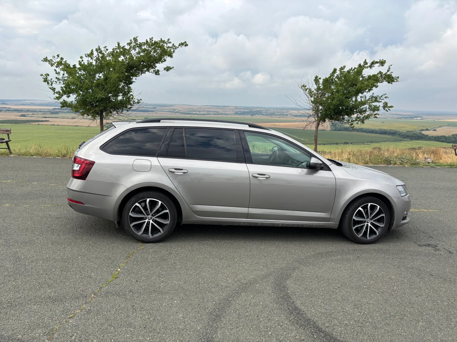 Skoda Octavia 2.0 TDI DSG 150 к.с., снимка 5 - Автомобили и джипове - 55392674