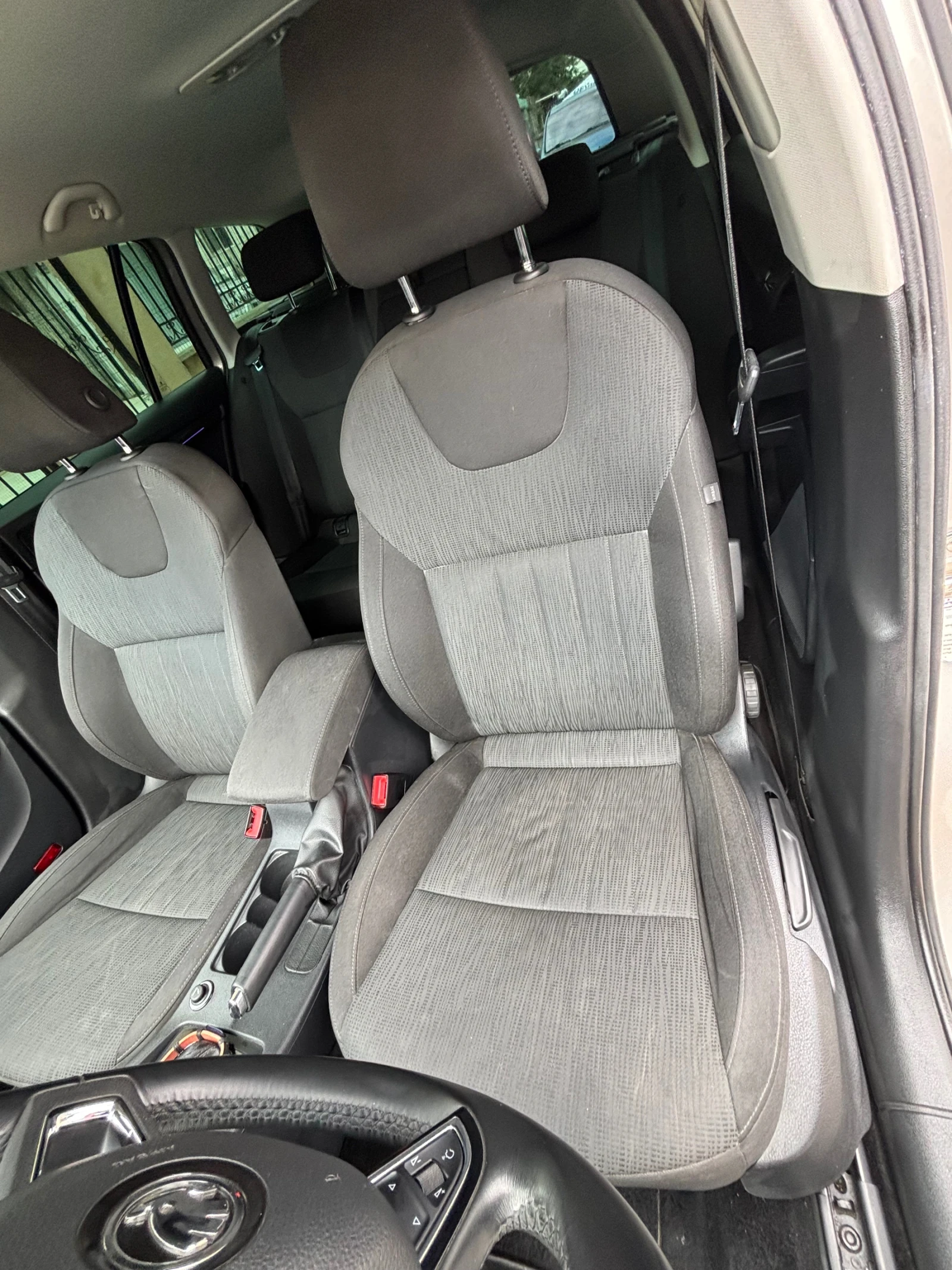 Skoda Octavia 2.0 TDI DSG 150 к.с., снимка 10 - Автомобили и джипове - 55392674