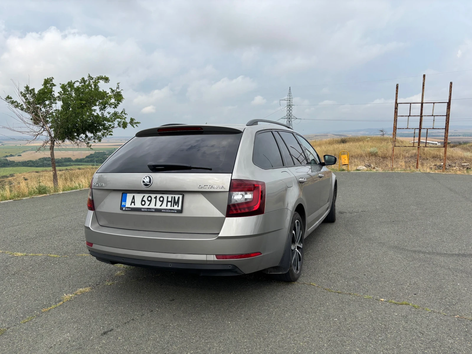 Skoda Octavia 2.0 TDI DSG 150 к.с., снимка 4 - Автомобили и джипове - 55392674