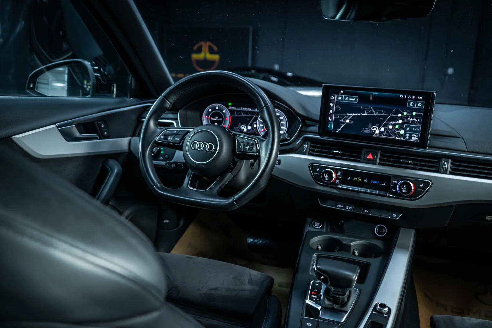 Audi A4 2.0 TDI S-line Matrix Digital Display, снимка 11 - Автомобили и джипове - 55442460