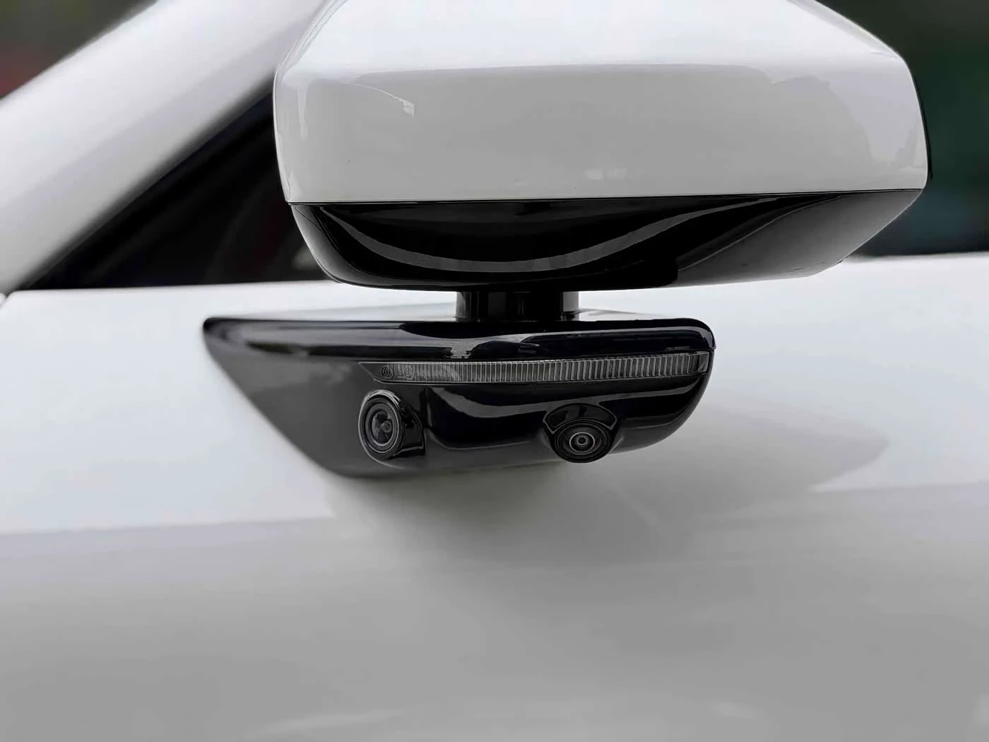 Zeekr 7X Intelligent Driving 75KW autogeorge.com, снимка 17 - Автомобили и джипове - 55689217