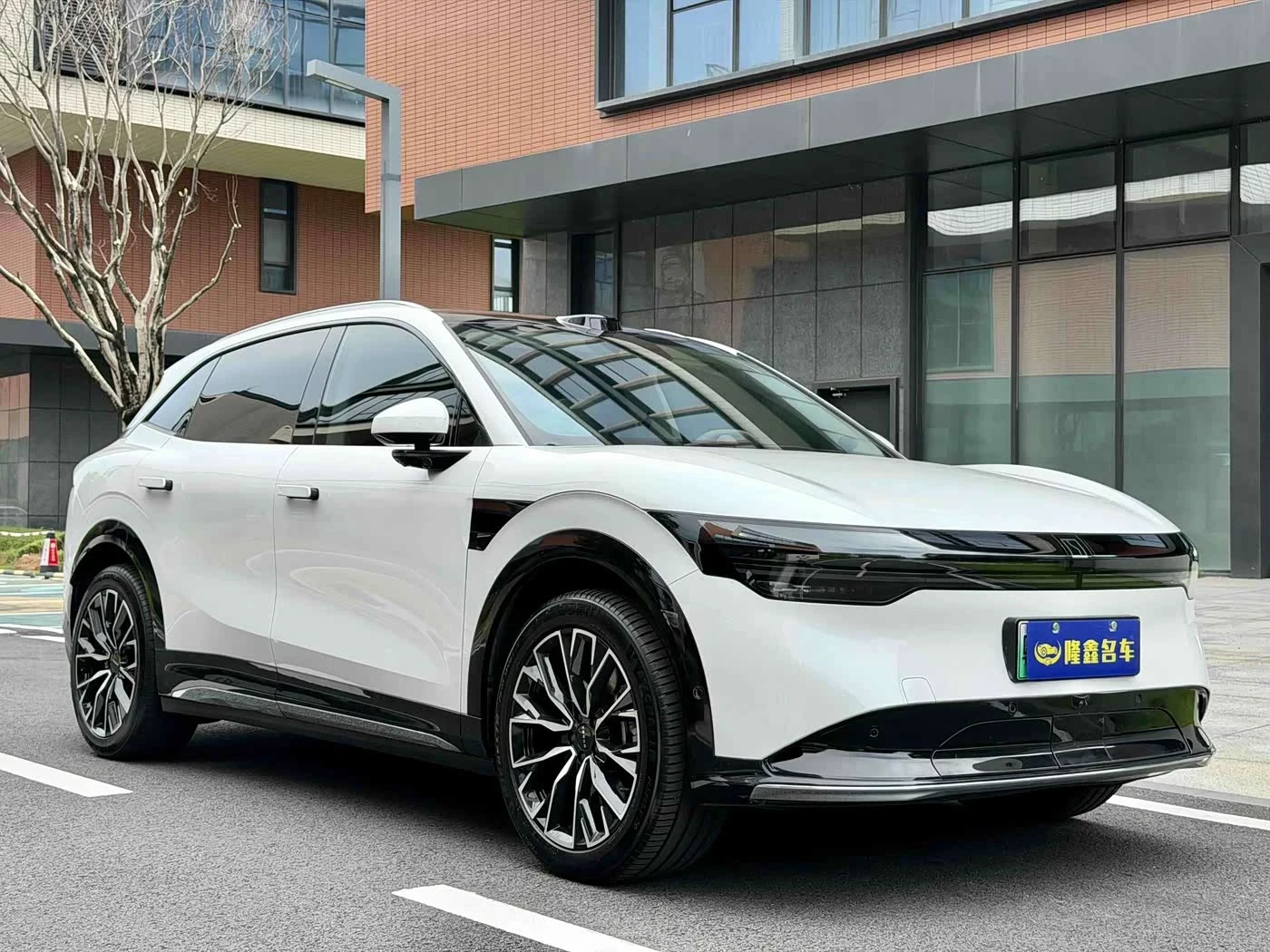 Zeekr 7X Intelligent Driving 75KW autogeorge.com, снимка 3 - Автомобили и джипове - 55689217