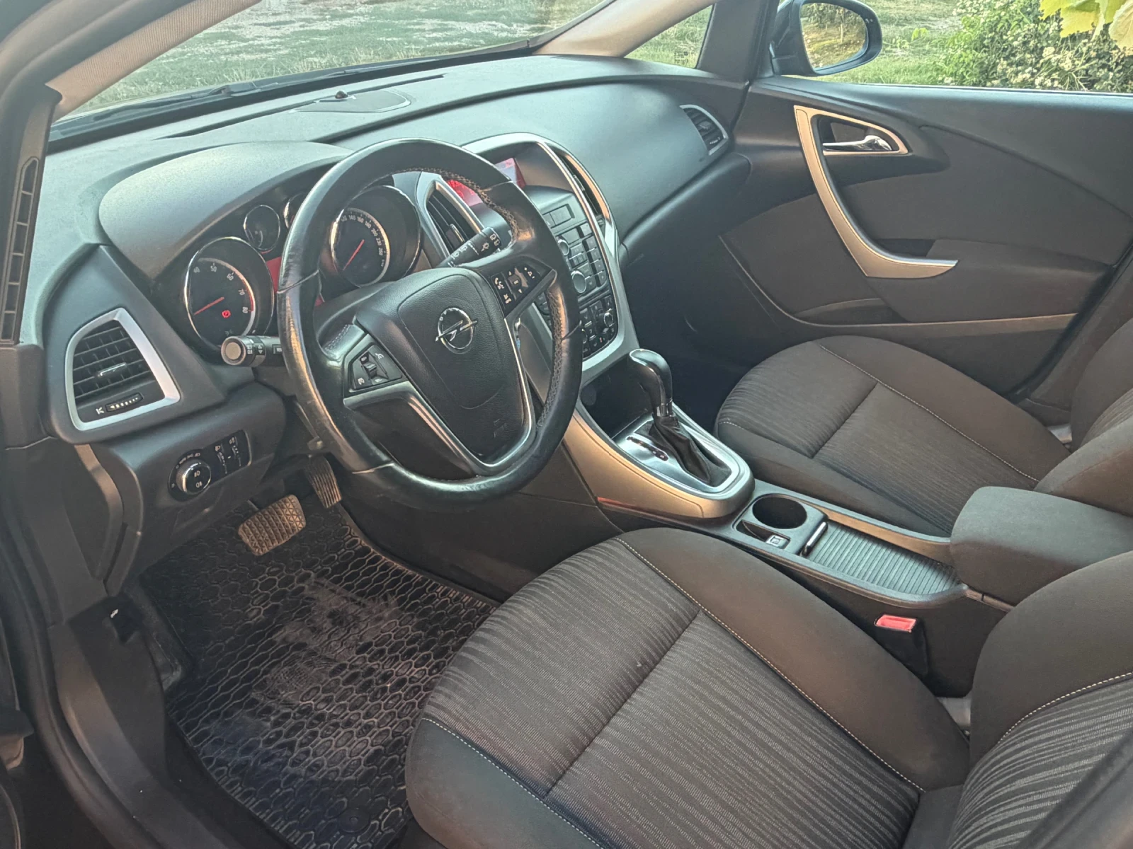 Opel Astra FULL , снимка 4 - Автомобили и джипове - 56154123