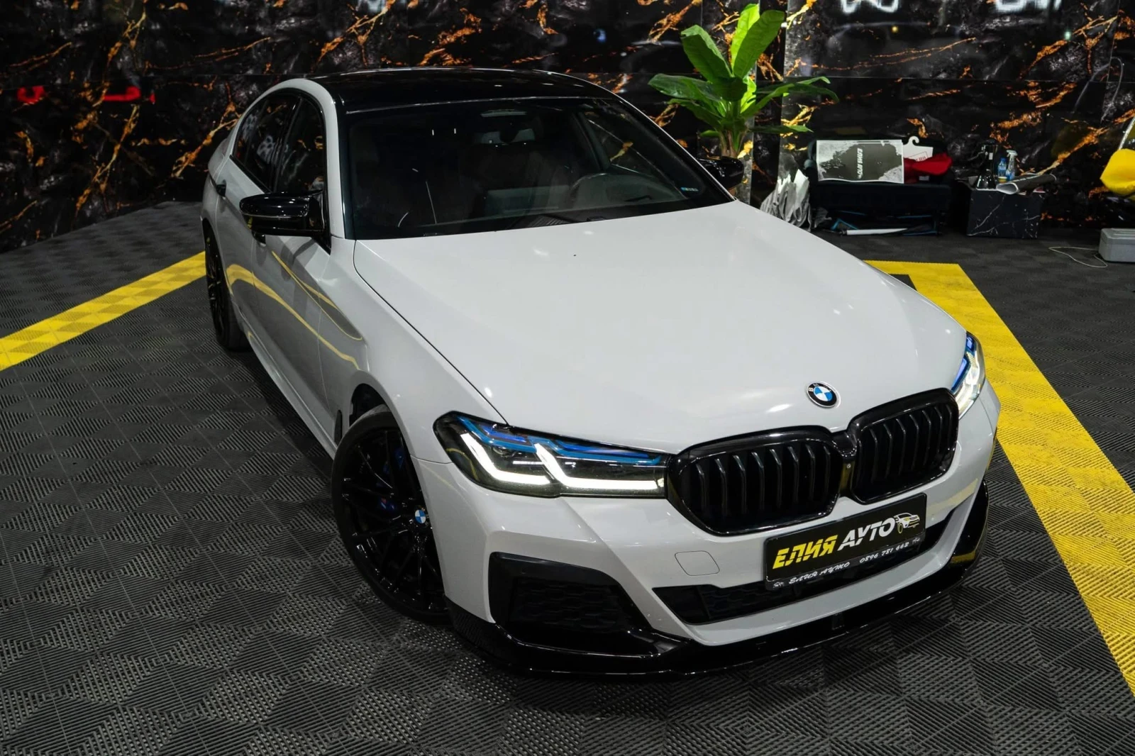 BMW 540 D FACELIFT M SPORT LED H&K ЛИЗИНГ 100%, снимка 5 - Автомобили и джипове - 56249075