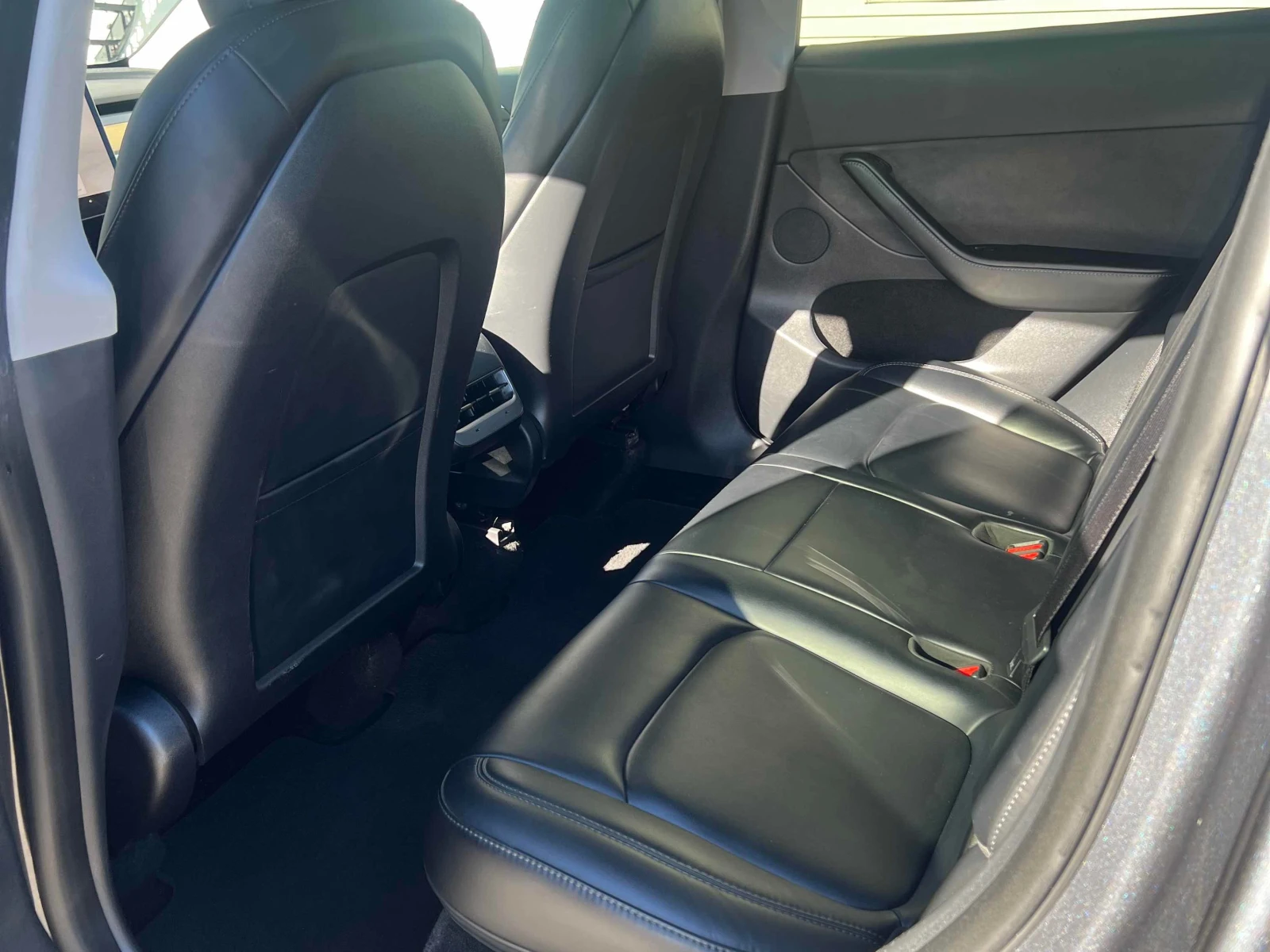 Tesla Model Y, снимка 11 - Автомобили и джипове - 56588128