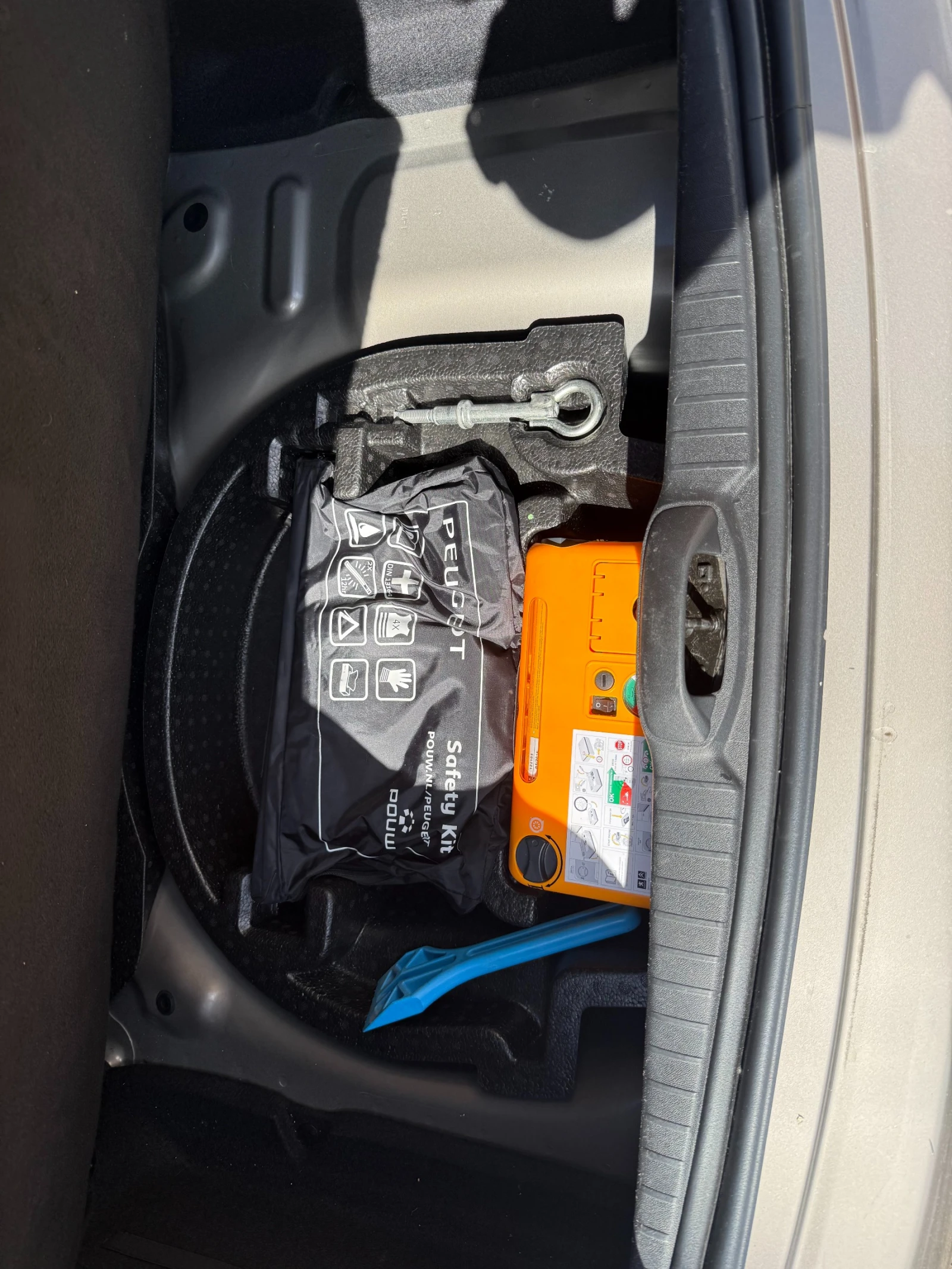 Peugeot 208 1.6 HDI | Mobile.bg � ����������� 14