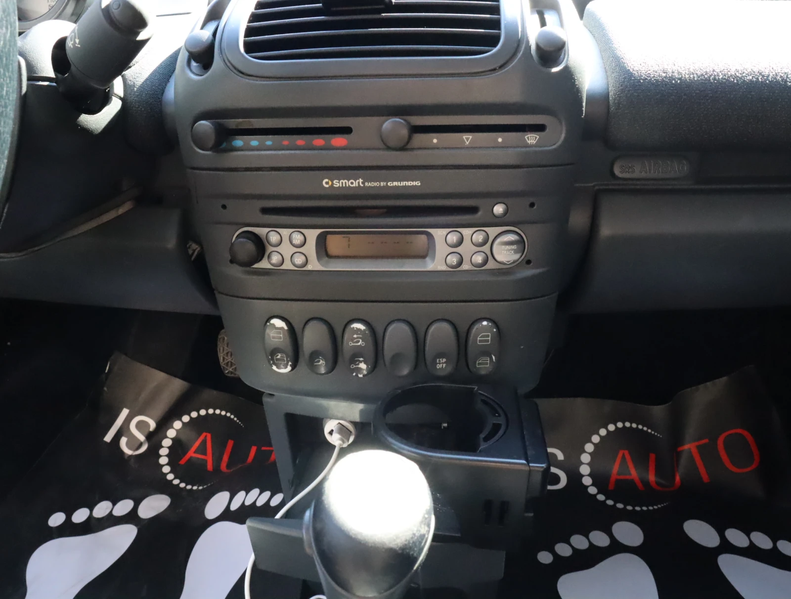 Smart Roadster, снимка 9 - Автомобили и джипове - 56621036
