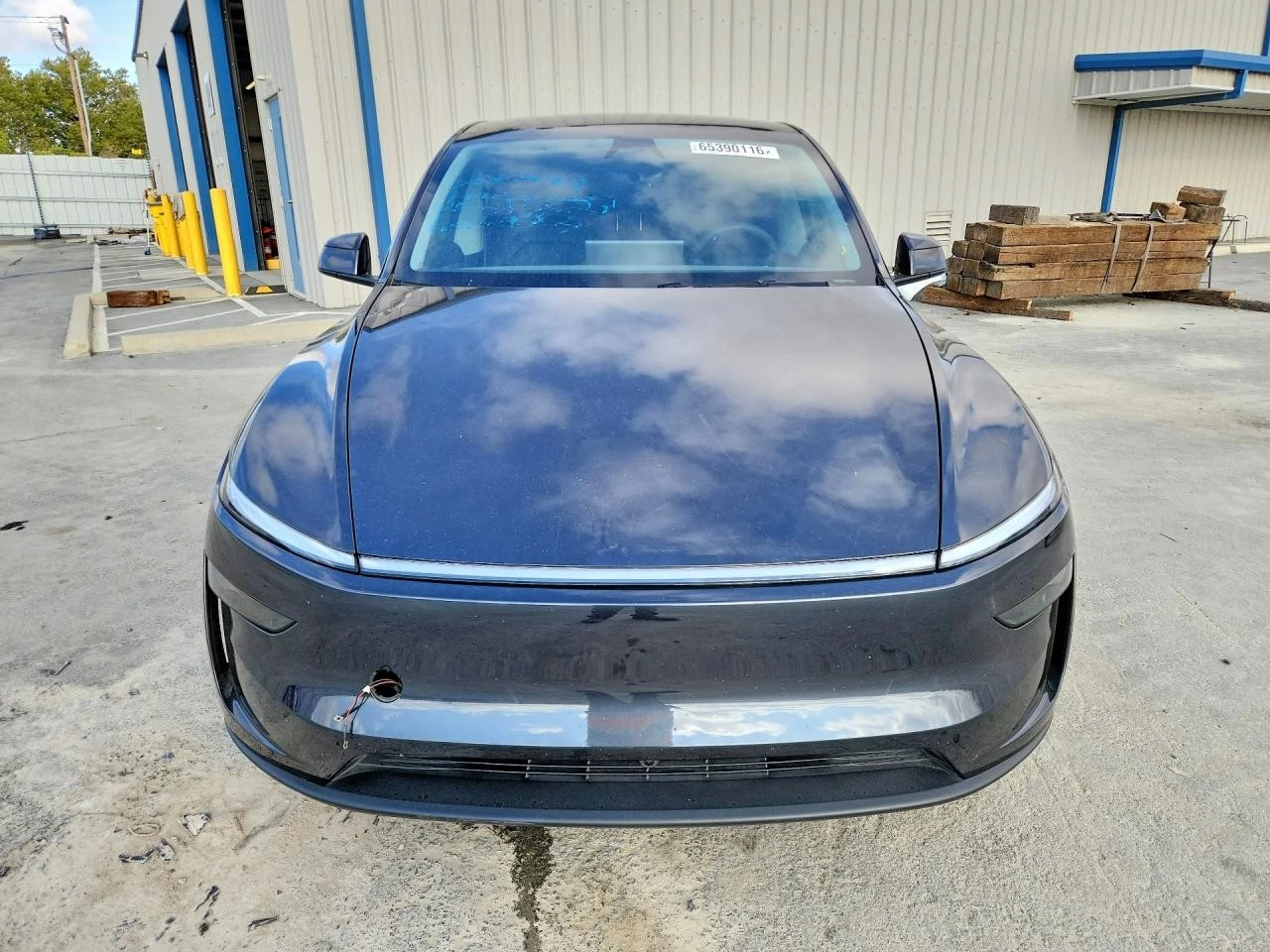 Tesla Model Y PREMIUM JUNIPER RWD