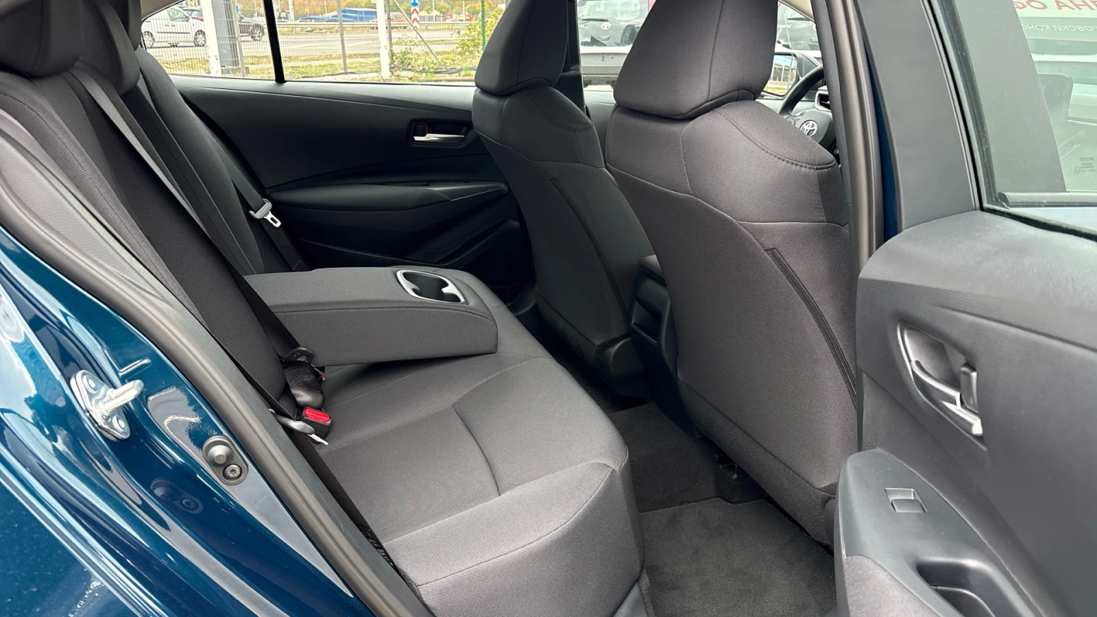 Toyota Corolla 1.5 COMFORT ��������/�������/ ���������� ����� | Mobile.bg � ����������� 7