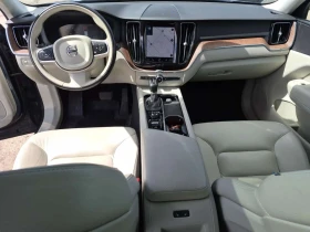 Volvo XC60 * MOMENTUM * АВТОКРЕДИТ БЕЗ ПЪРВОНАЧАЛНА ВНОСКА * , снимка 10
