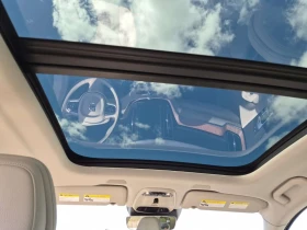 Volvo XC60 * MOMENTUM * АВТОКРЕДИТ БЕЗ ПЪРВОНАЧАЛНА ВНОСКА * , снимка 13