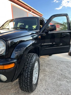 Jeep Cherokee 3, 7 L Бензин/Газ Limited edition, снимка 2