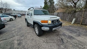 Toyota Fj cruiser 2011 Toyota FJ Cruiser 30 000лв до София, снимка 2