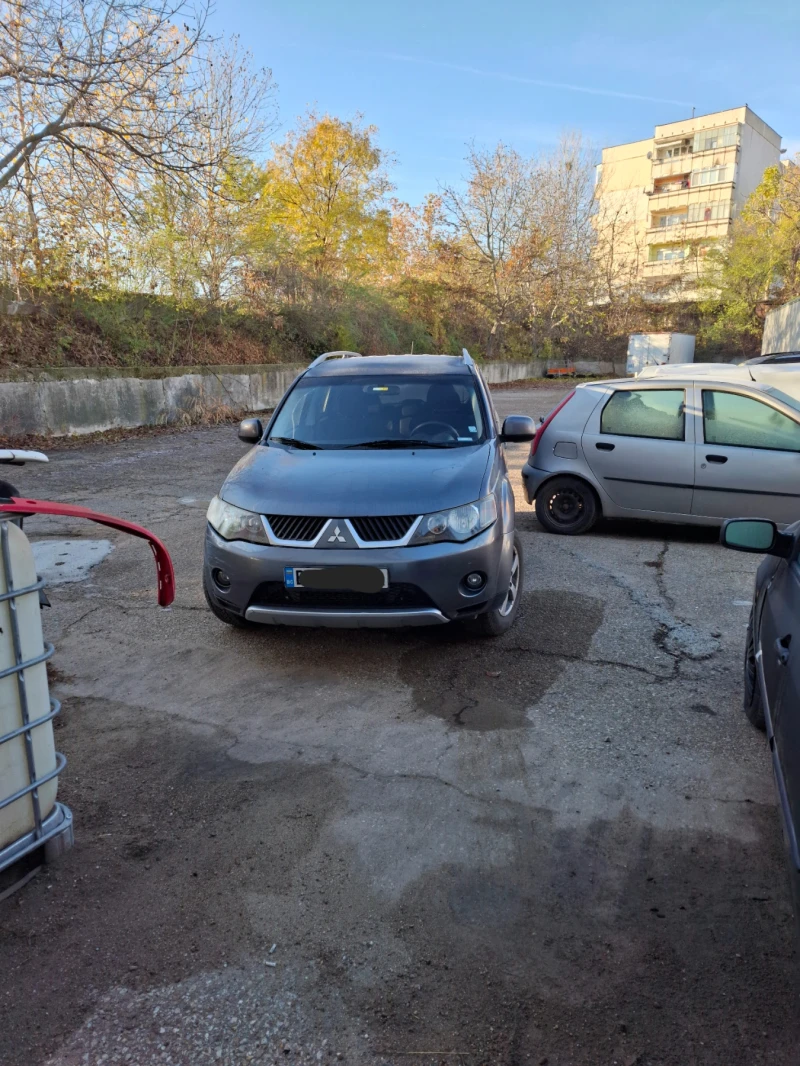 Mitsubishi Outlander, снимка 1 - Автомобили и джипове - 48021805