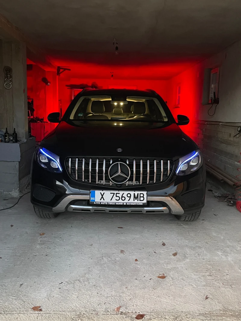 Mercedes-Benz GLC 220 MERSEDES GLC AMG LINE 9G TRONIC, снимка 7 - Автомобили и джипове - 48229931