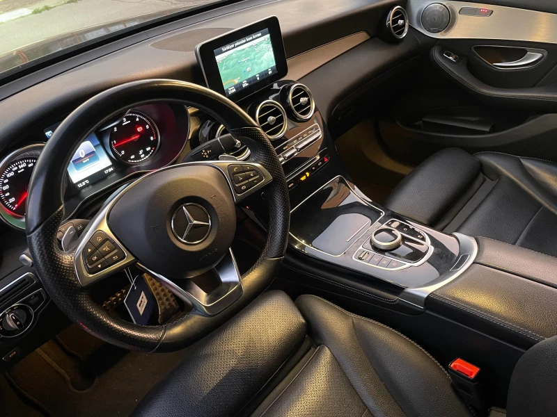 Mercedes-Benz GLC 220 MERSEDES GLC AMG LINE 9G TRONIC, снимка 9 - Автомобили и джипове - 48229931