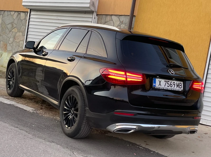 Mercedes-Benz GLC 220 MERSEDES GLC AMG LINE 9G TRONIC, снимка 2 - Автомобили и джипове - 48229931