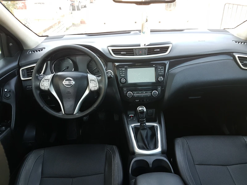 Nissan Qashqai 1.6DCI 4&#215;4 131кс, снимка 8 - Автомобили и джипове - 51337903