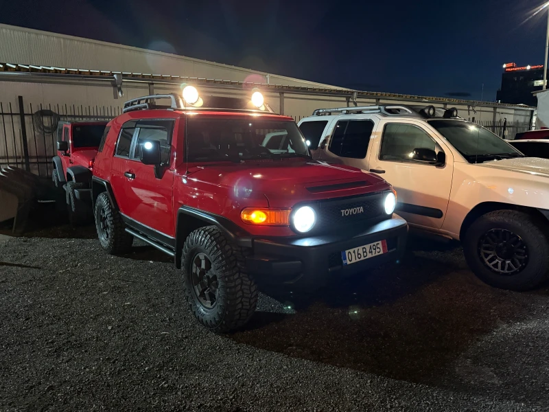 Toyota Fj cruiser Trail Teams Special Edition 4х4, снимка 16 - Автомобили и джипове - 52632304