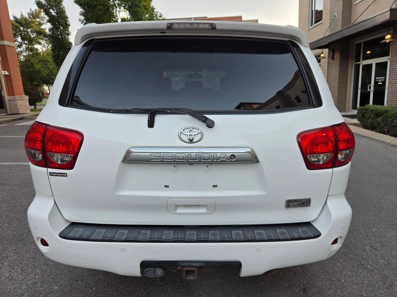Toyota Sequoia, снимка 5 - Автомобили и джипове - 53029135