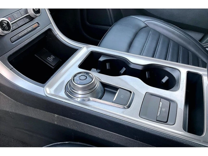 Ford Edge * SEL AWD | Heated Seats | Cold Weather Pkg * CARF, снимка 10 - Автомобили и джипове - 53161706