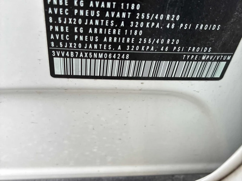 VW Tiguan * Highline R Line * CARFAX * БЕЗ ПЪРВОНАЧАЛНА ВНОС, снимка 10 - Автомобили и джипове - 53182007