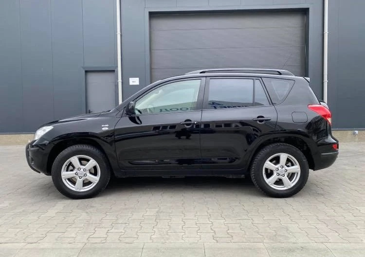 Toyota Rav4 D4D 134 к.с., снимка 6 - Автомобили и джипове - 49235396