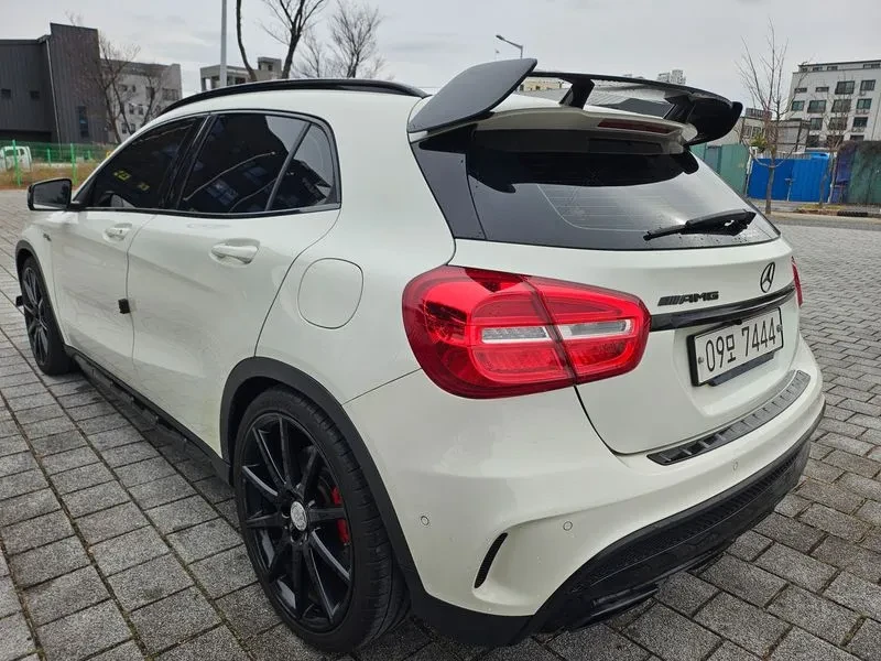 Mercedes-Benz GLA, снимка 8 - Автомобили и джипове - 56093825