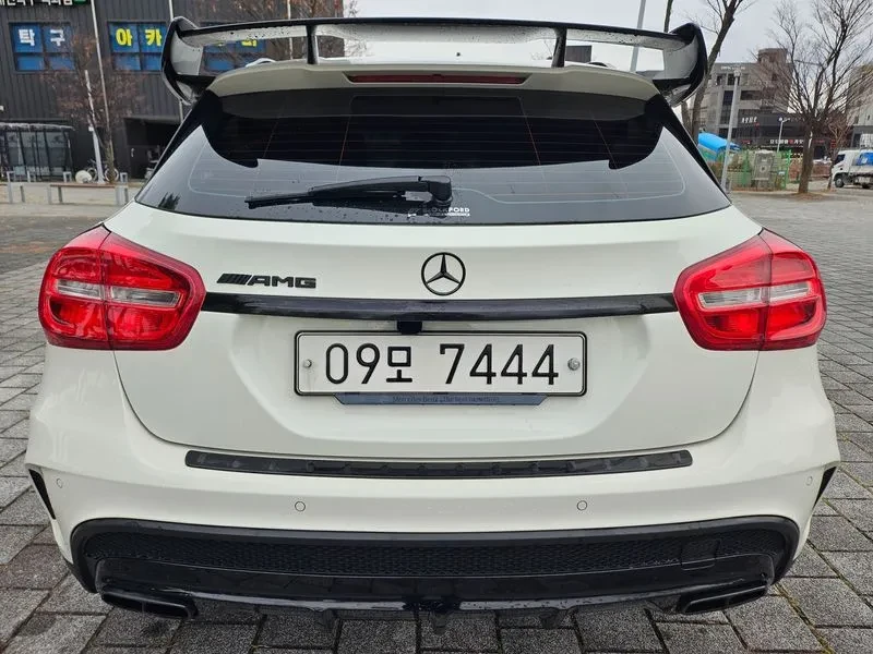 Mercedes-Benz GLA, снимка 7 - Автомобили и джипове - 56093825