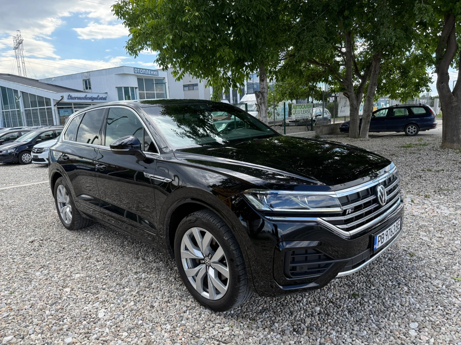 VW Touareg 3.0 TDI R-Line - изображение 2