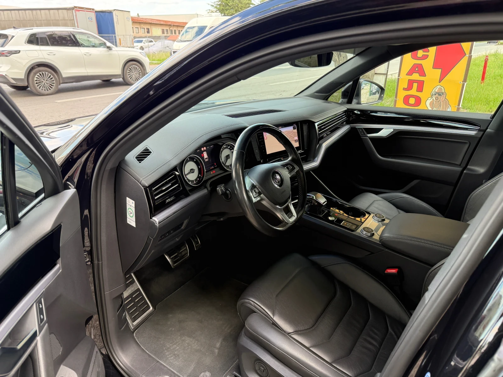 VW Touareg 3.0 TDI R-Line - изображение 7