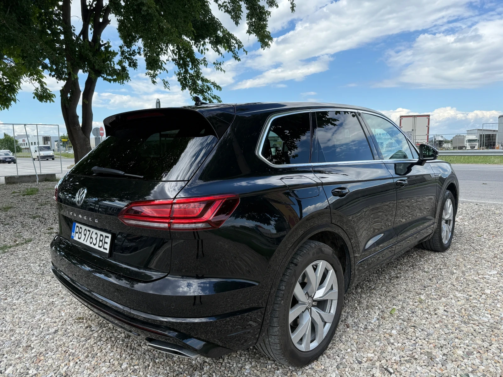 VW Touareg 3.0 TDI R-Line - изображение 5