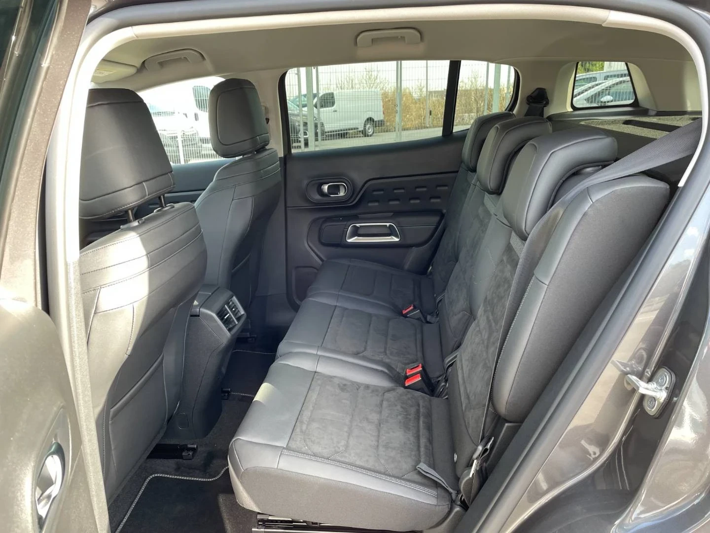 Citroen C5 Aircross SHINE  | Mobile.bg   11