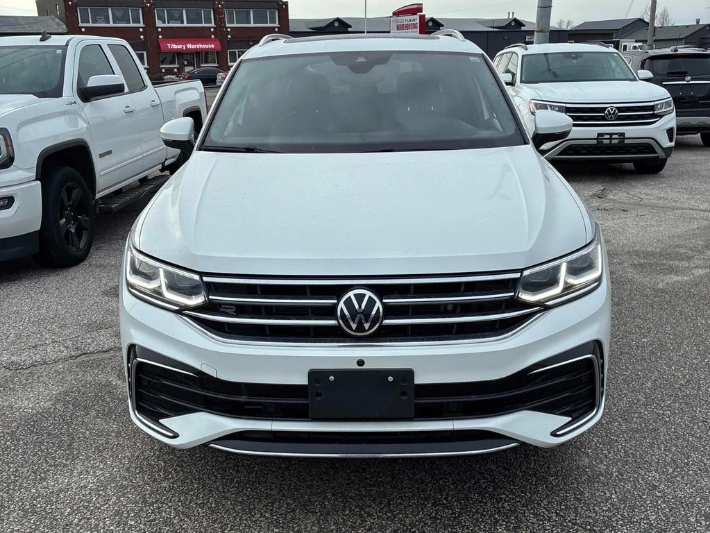 VW Tiguan * Highline R Line * CARFAX * БЕЗ ПЪРВОНАЧАЛНА ВНОС - изображение 6