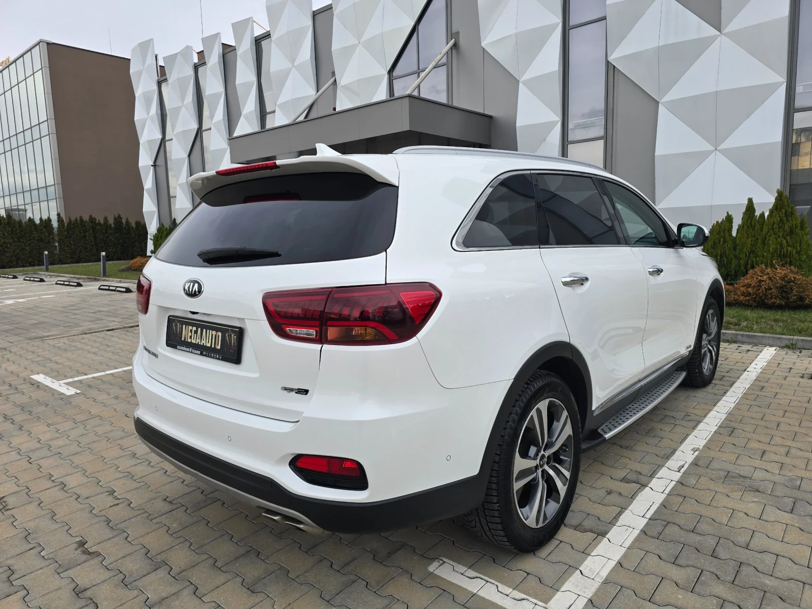 Kia Sorento 2.2CRDI AWD.GT Line.Facelift.FULL.91000��! | Mobile.bg � ����������� 5